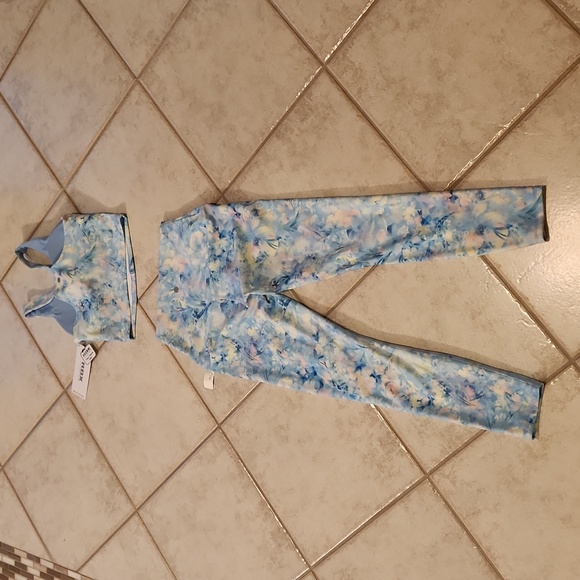 NWT ❗️ RBX two peaces set blue pink flowers size xs - Picture 12 of 15